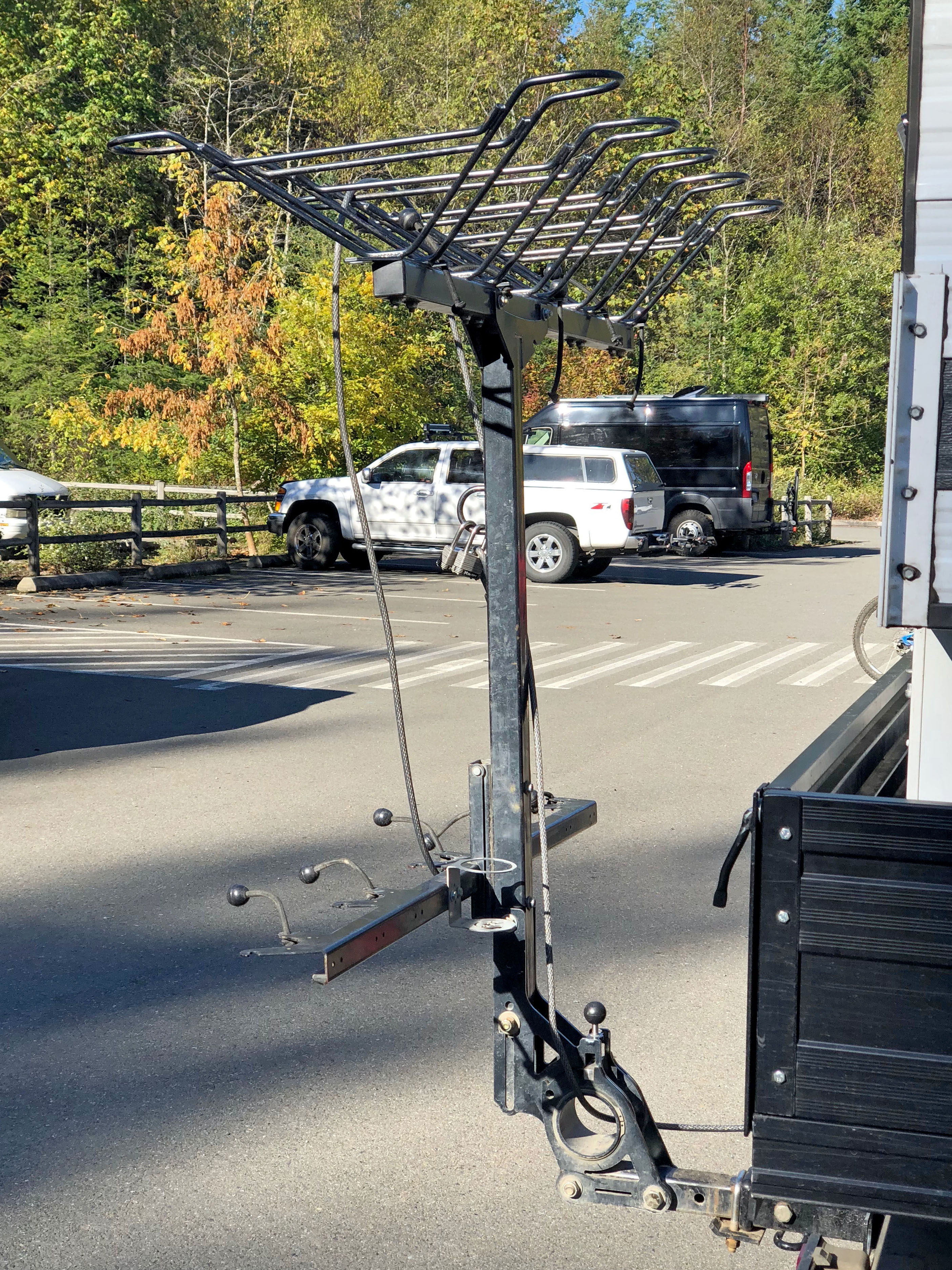 Hitch shuttle online bike rack